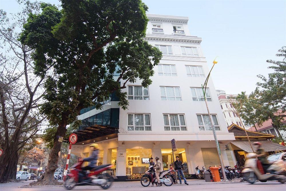 Le Carnot Hotel Hanoi Buitenkant foto